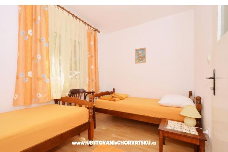 Apartmaji Mladen – foto 10