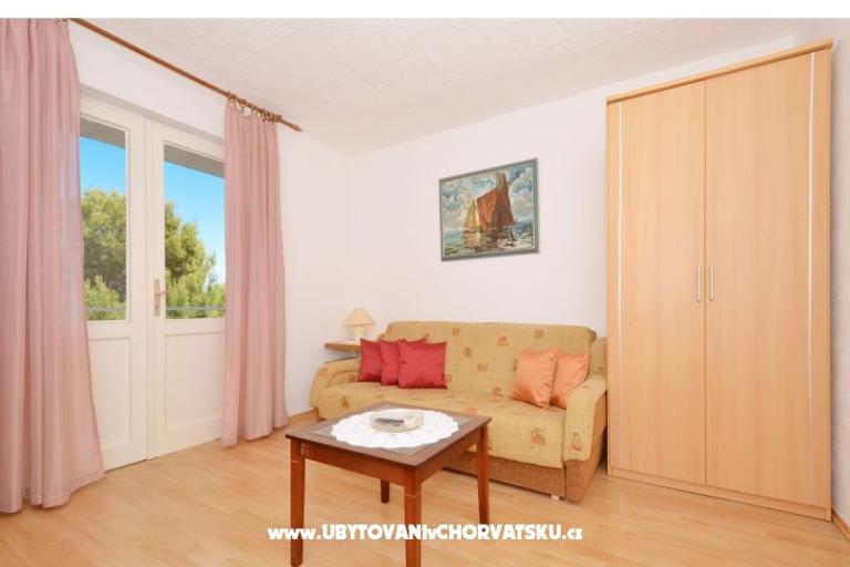 Apartmaji Mladen – foto 13