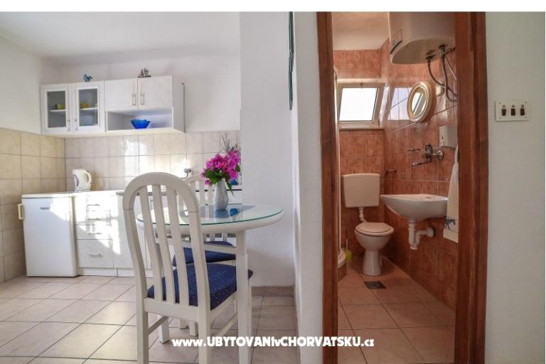 Apartmaji Nada – foto 17