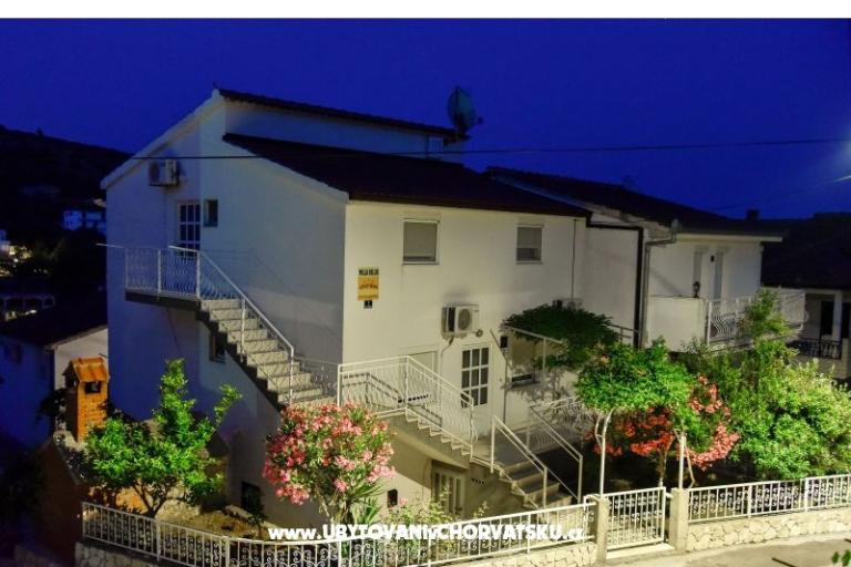 Apartmaji Nada – foto 3