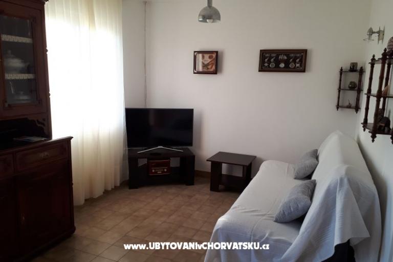 Apartmaji Nakir – foto 16