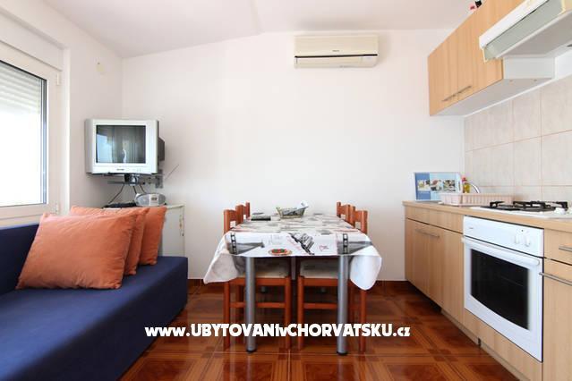 Apartmaji Okrug Gornji – foto 3