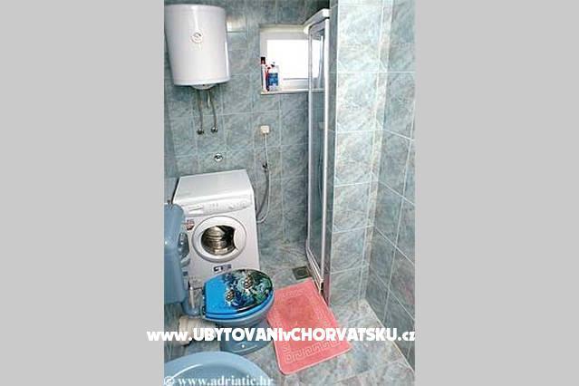 Apartmaji Okrug Gornji – foto 6