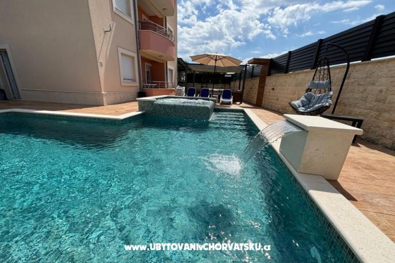 Apartmaji Villa Peky – foto 4