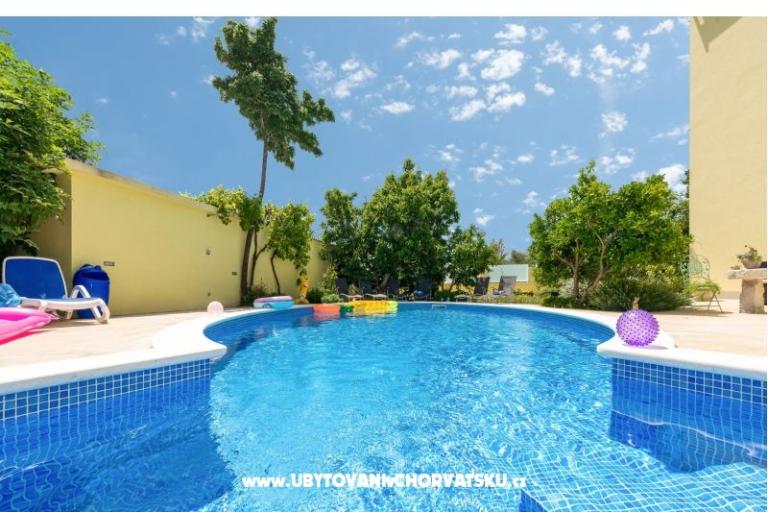 Apartmaji Petra – foto 16