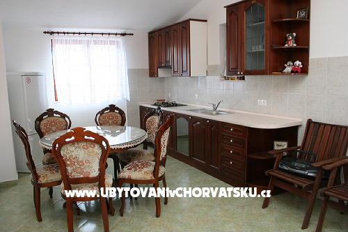 Apartmaji Matjas Ciovo – foto 6