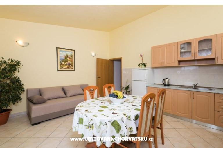 Apartmaji Stella – foto 6