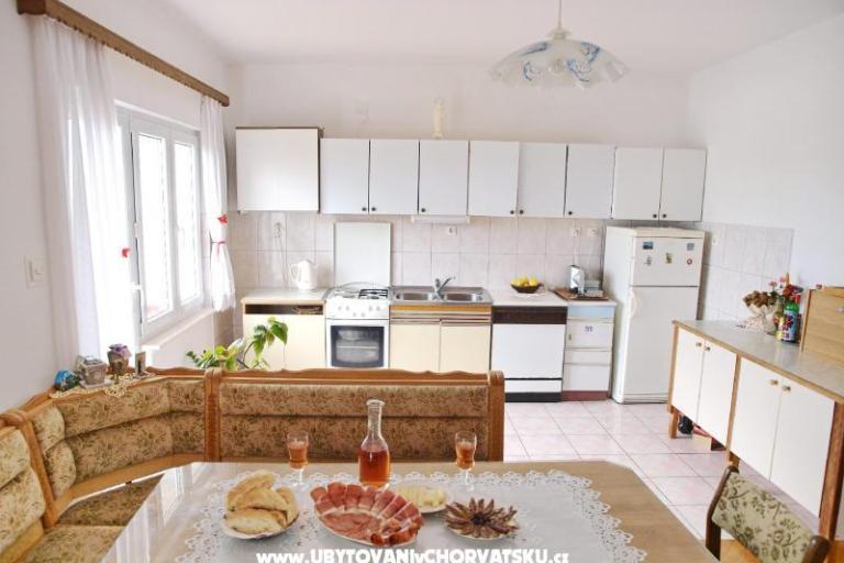 Apartmaji Sunce – foto 4