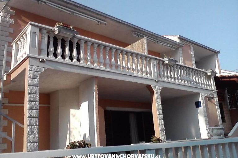 Apartmaji Suzi – foto 6