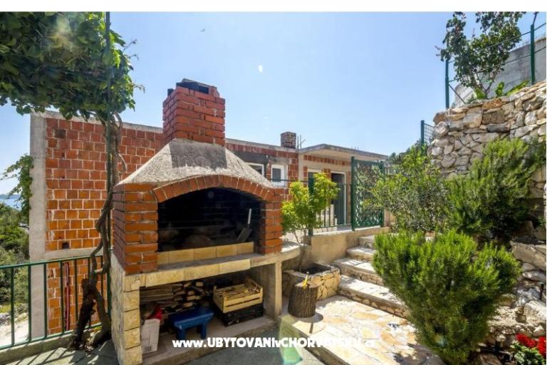 Apartmaji Toni Ljubljeva – foto 7