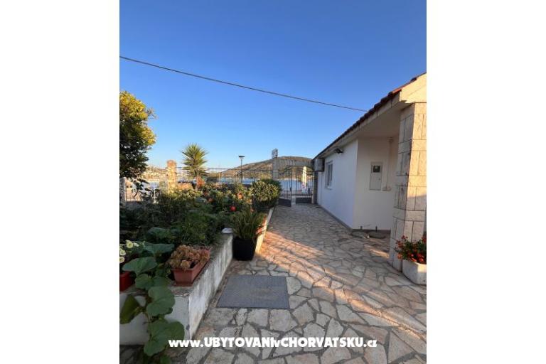 Apartmaji Tri palme – foto 19