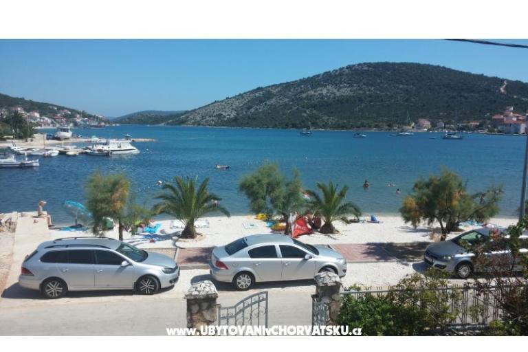 Apartmaji Tri palme – foto 9