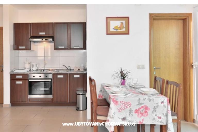 Apartmaji Katarina – foto 14