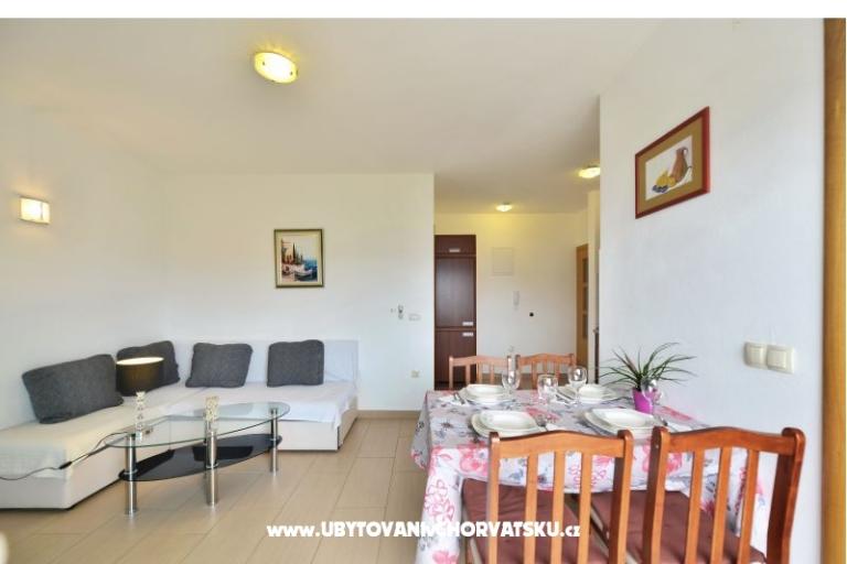 Apartmaji Katarina – foto 8
