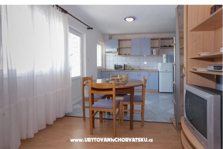 Apartmaji Leila – foto 12