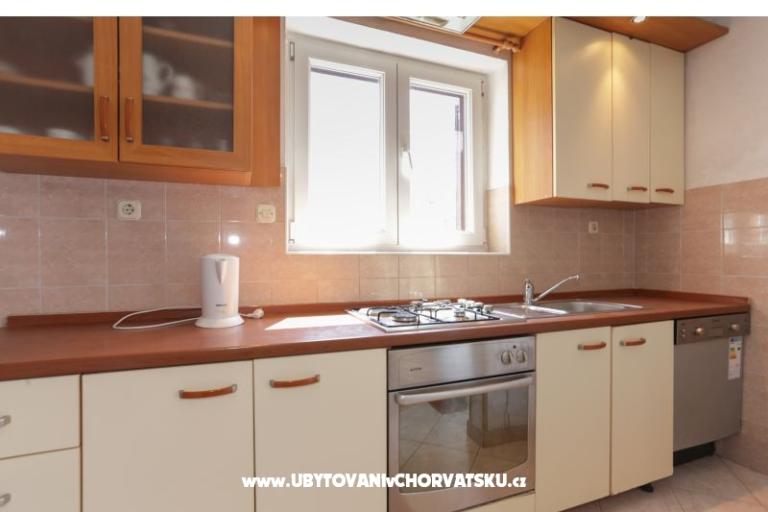 Apartmaji Leila – foto 13