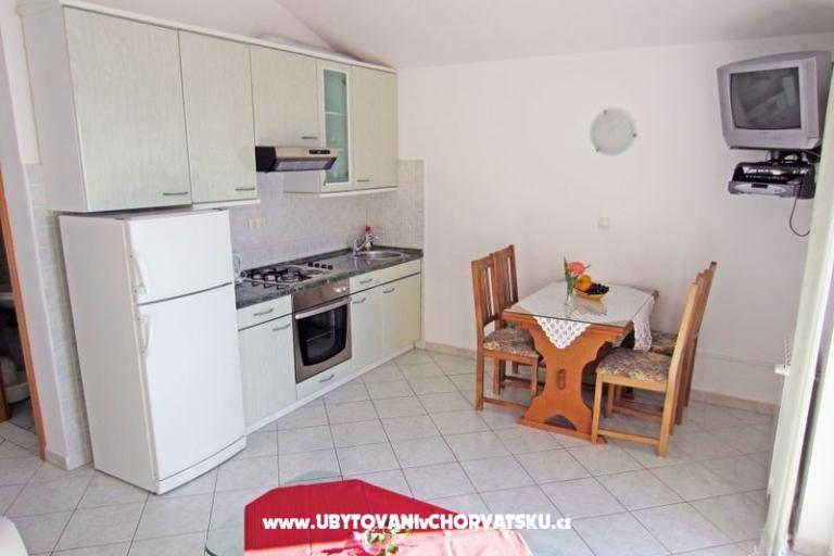 Apartmaji Lucia – foto 9