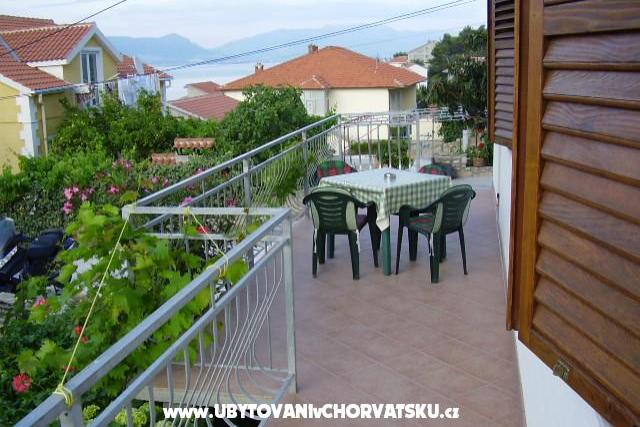 Apartmaji Arbanija – foto 4