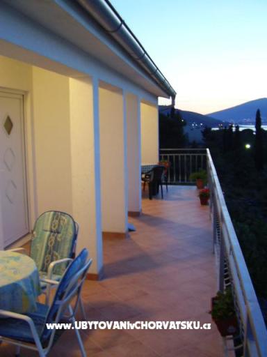 Apartmaji Arbanija – foto 6
