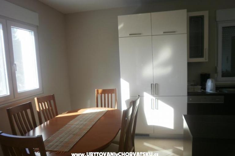 Apartmaji Mira – foto 10