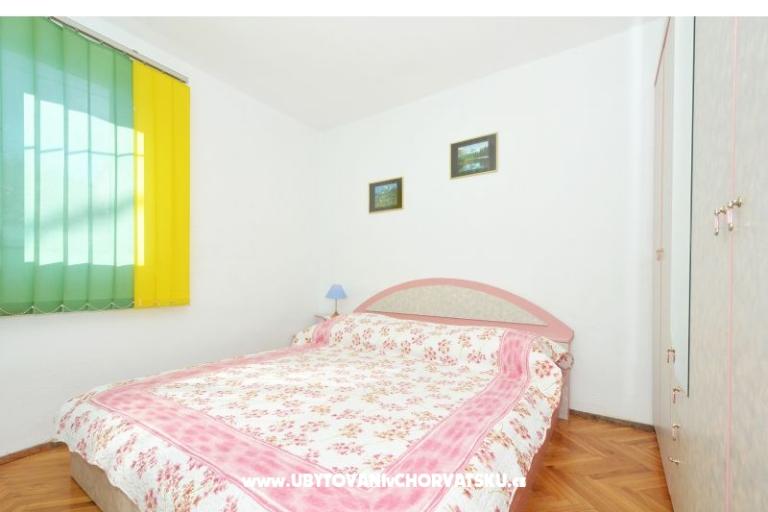 Apartma Petra Arbanija – foto 10
