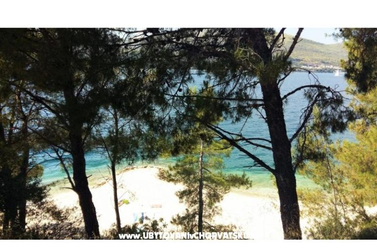 Družinski apartma Okrug Donji – foto 5