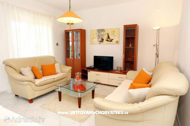 Apartma Rainbow – foto 2