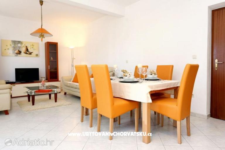 Apartma Rainbow – foto 3