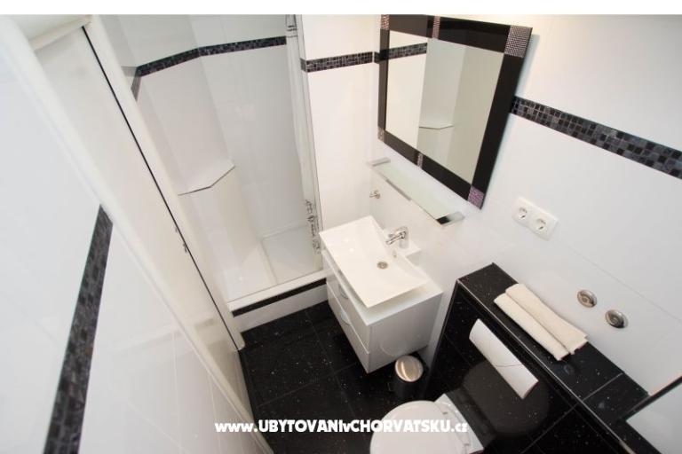 Apartmaji Anamaria – foto 17