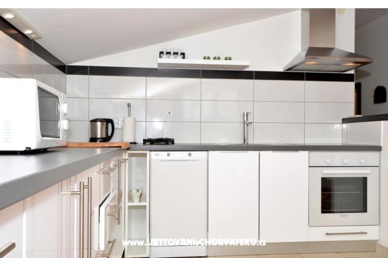 Apartmaji Blue Sky – foto 14