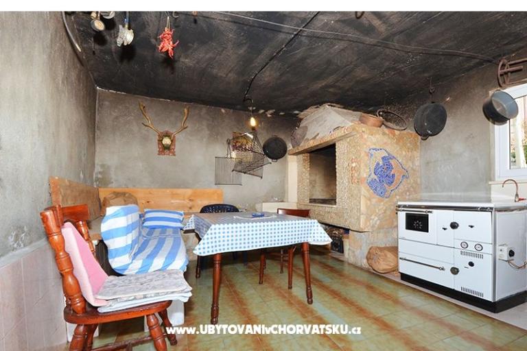 Apartmaji Bluehouse – foto 17