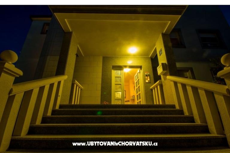 Apartmaji Jozic – foto 6
