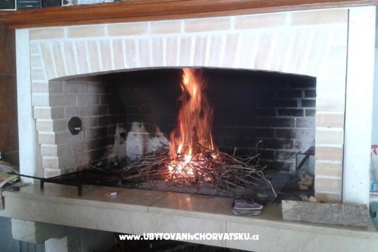 Apartmaji Kadulja – foto 12