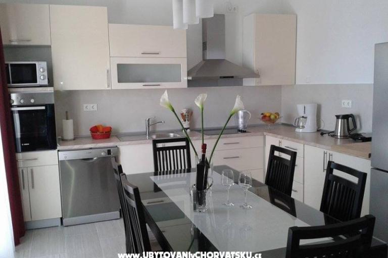 Apartmaji Kadulja – foto 3