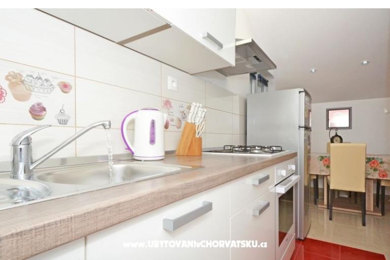 Apartmaji Katarina – foto 4