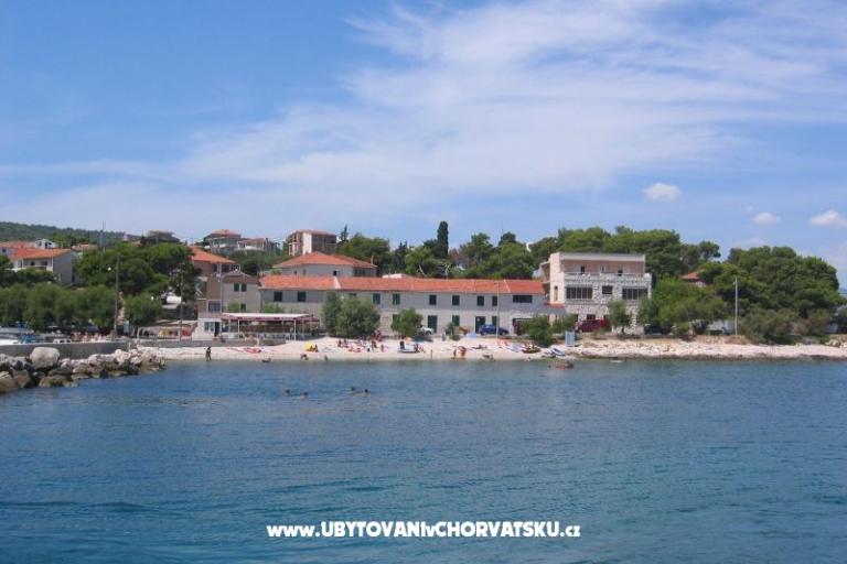 Apartmaji Ksenija and Anchor – foto 17