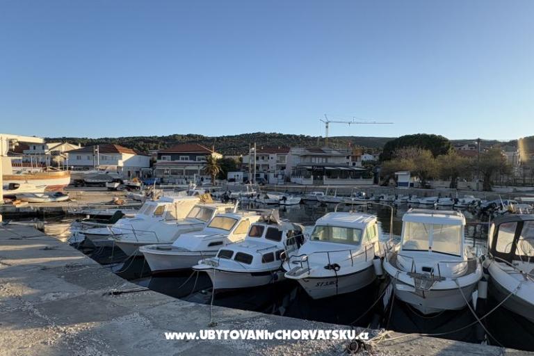 Apartmaji Ksenija and Anchor – foto 25