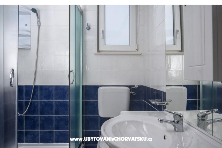 Apartmaji Kvesić – foto 13