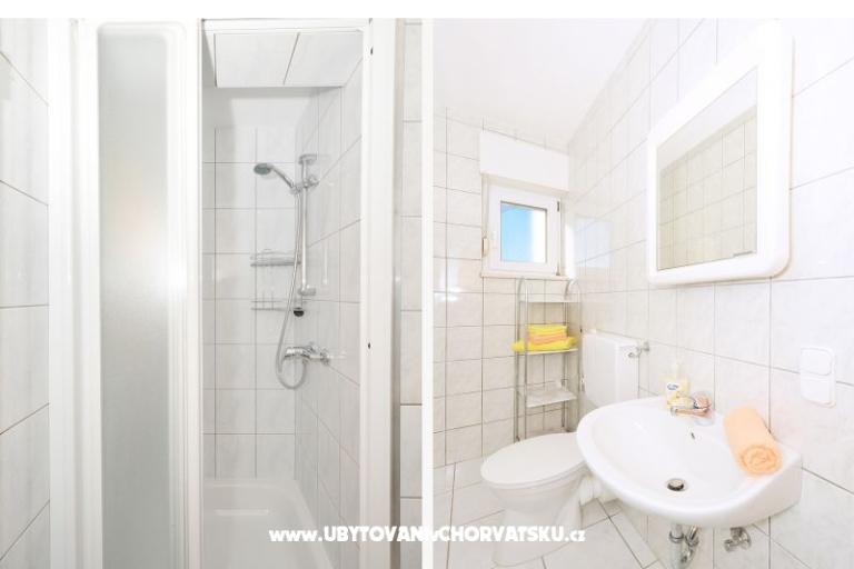 Apartmaji Lorna – foto 11