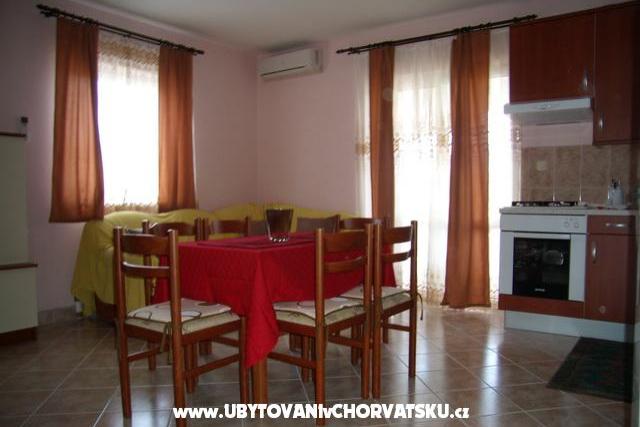 Apartmaji Marin – foto 6