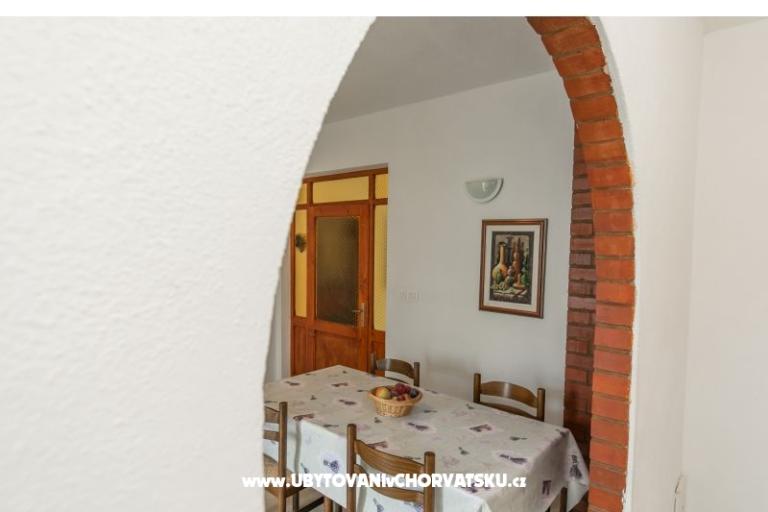 Apartmaji &amp; Sobe Marija – foto 4