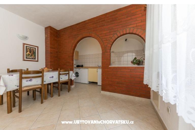 Apartmaji &amp; Sobe Marija – foto 9