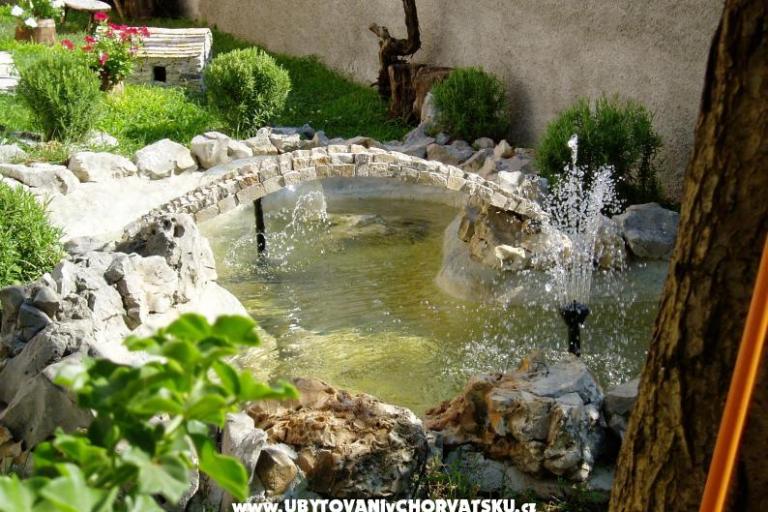 Apartmaji Sobe Vikeli – foto 7