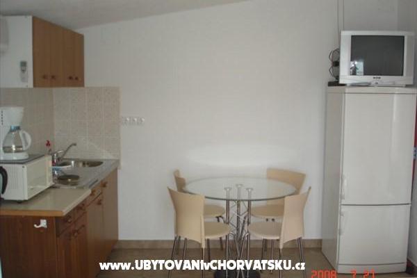Apartmaji Toni – foto 6