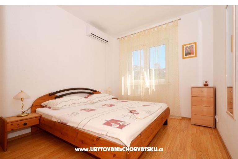 Apartmaji Two Lions – foto 16