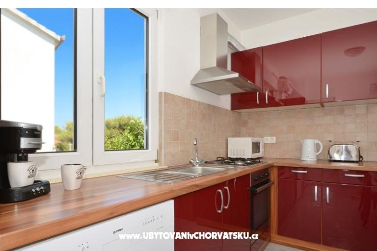 Apartmaji Two Lions – foto 6