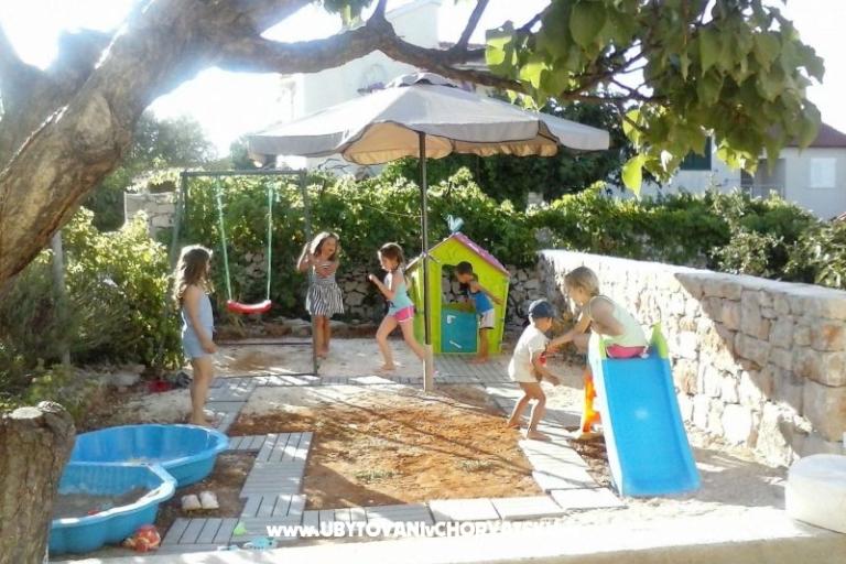 Apartmaji Villa Ana – foto 10