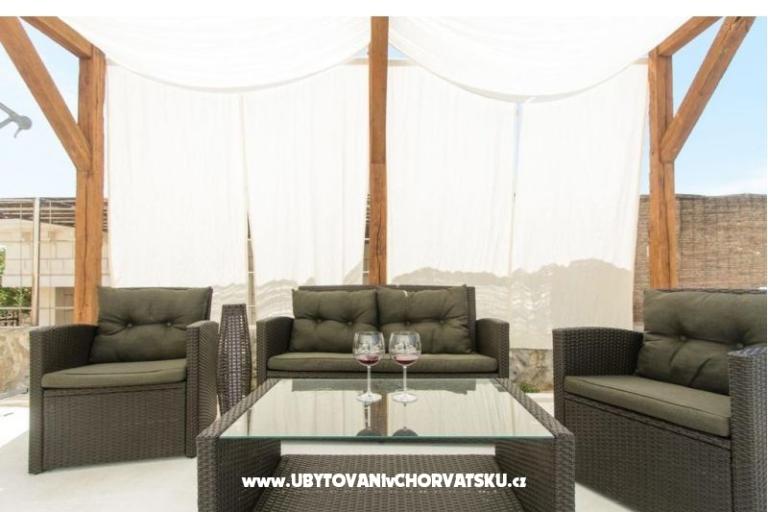 Apartmaji Villa Aurora – foto 9
