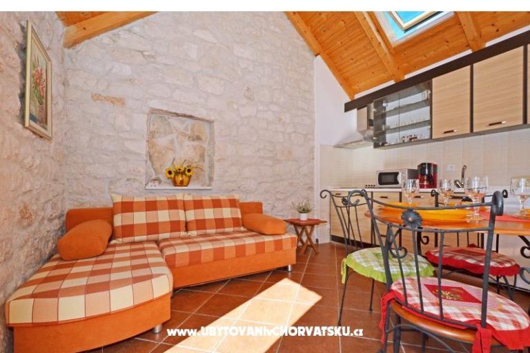 Apartmaji Villa Maslina – foto 11