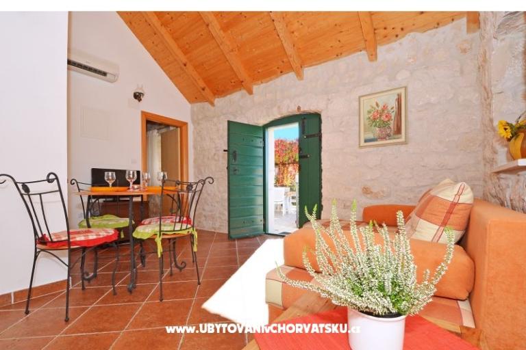 Apartmaji Villa Maslina – foto 4